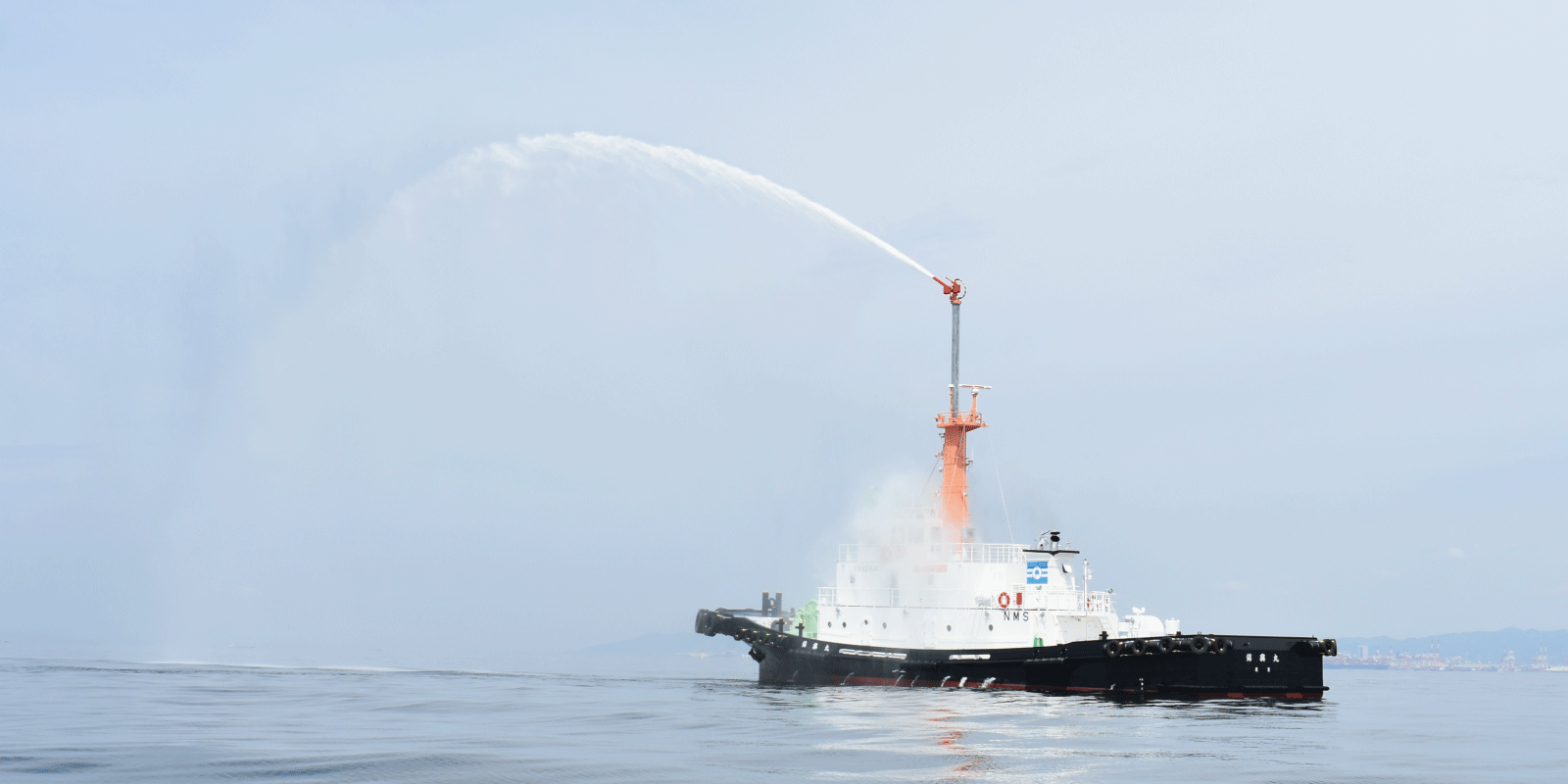 運航曳船｜日本海事興業